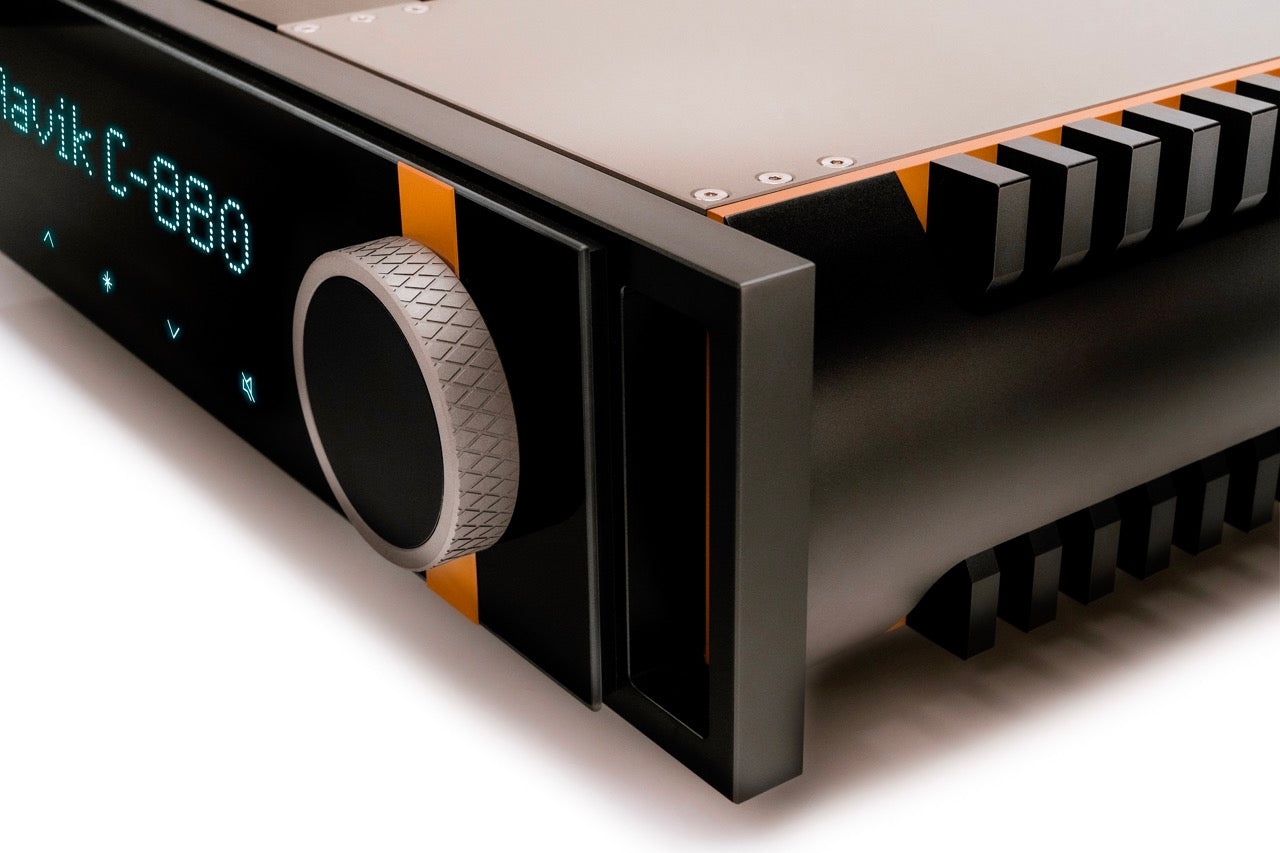 Aavik C-880