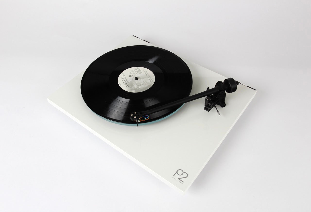 Rega Planar 2 Turntable