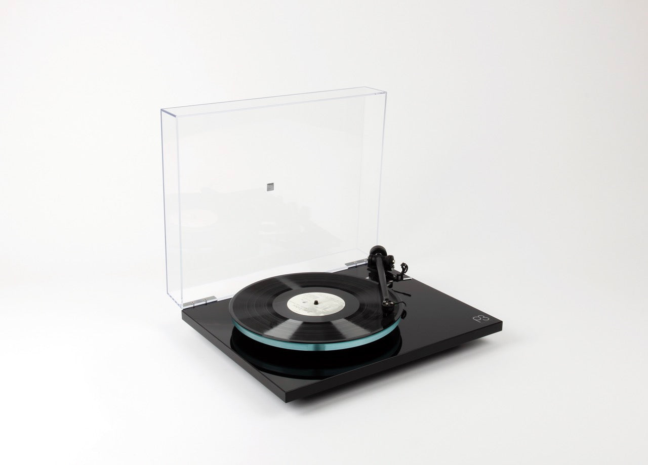 Rega Planar 3 Turntable