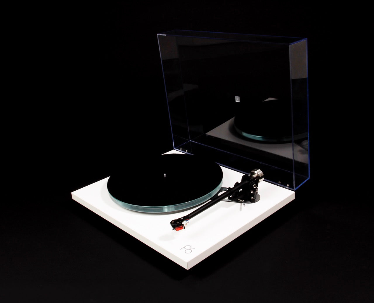 Rega Planar 6 Turntable
