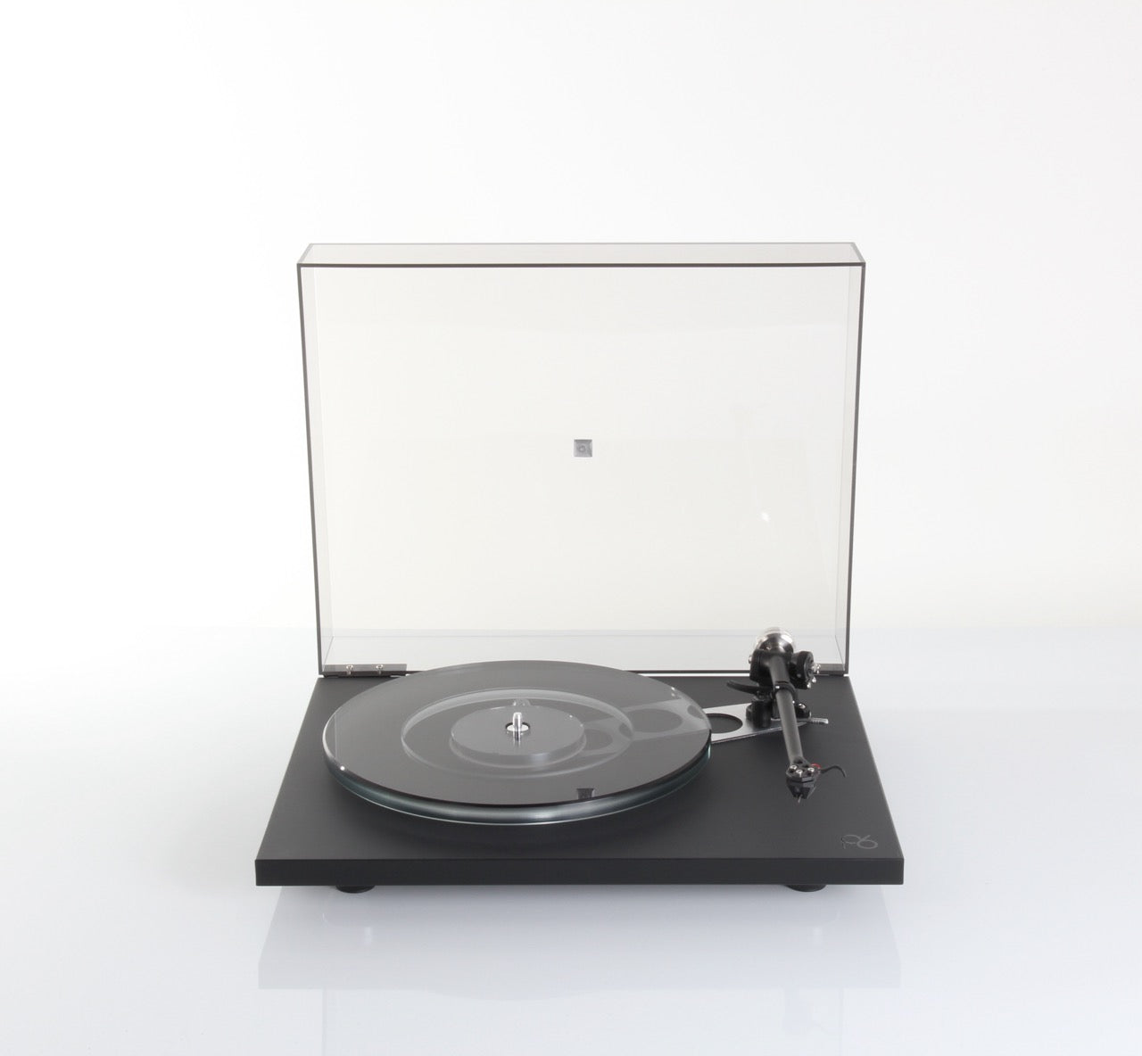 Rega Planar 6 Turntable