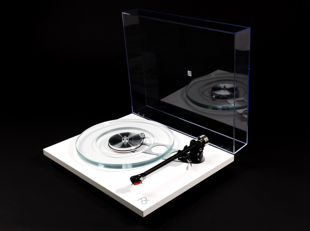 Rega Planar 6 Turntable