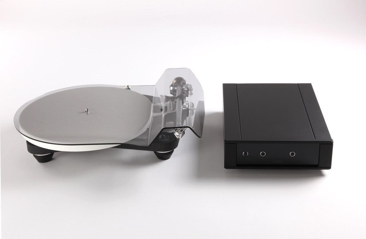 Rega Planar 10